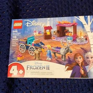 Disney Frozen Lego set